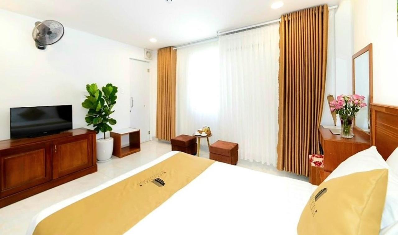 Mira Eco Hotel Куинён Экстерьер фото