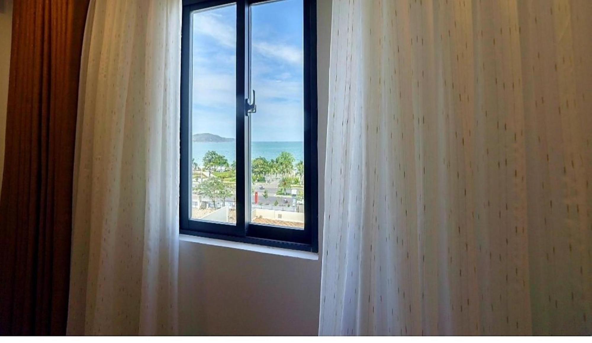 Mira Eco Hotel Куинён Экстерьер фото